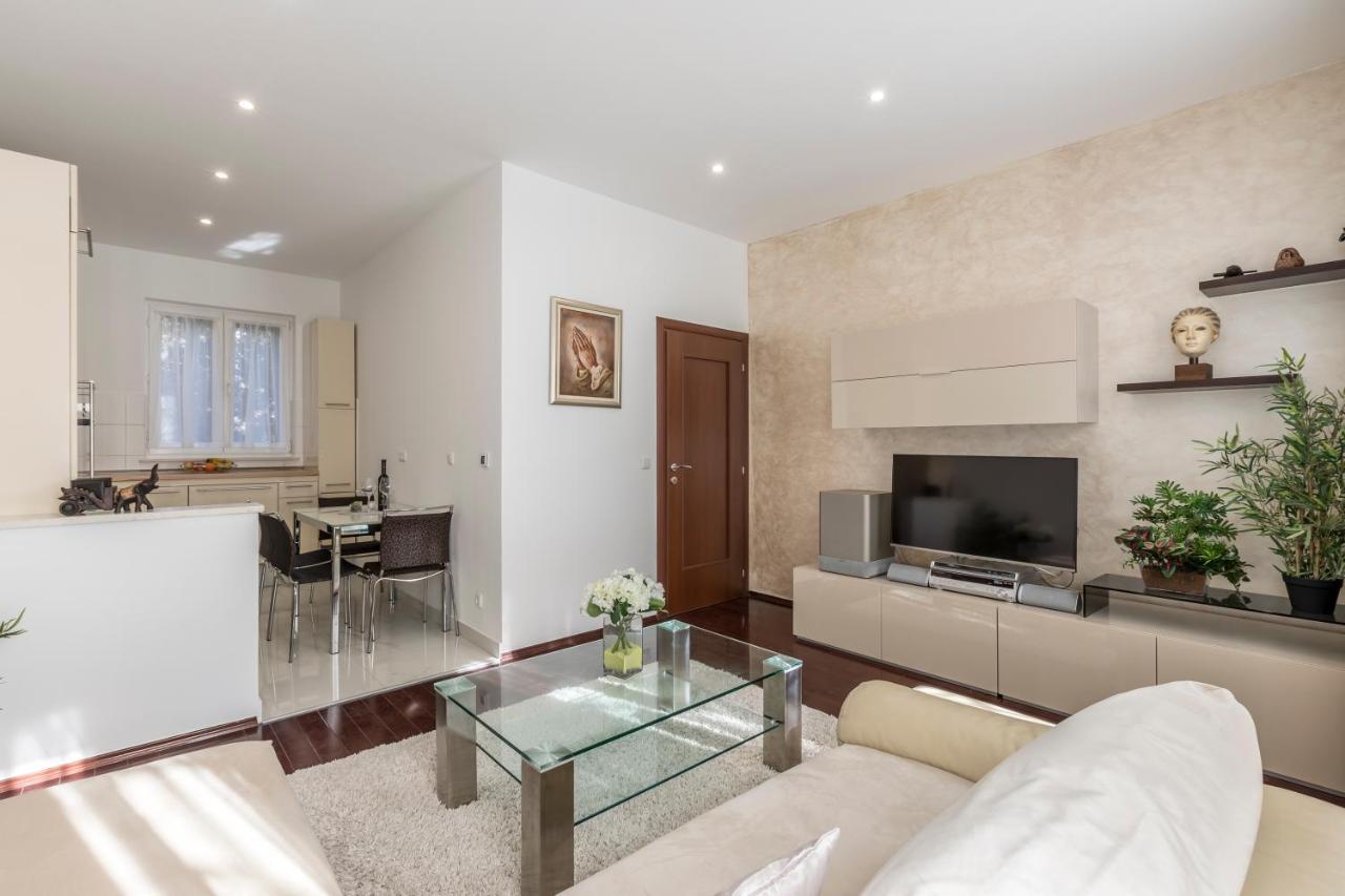 ספליט Villa Meri Very Central And Beautiful Apartment מראה חיצוני תמונה