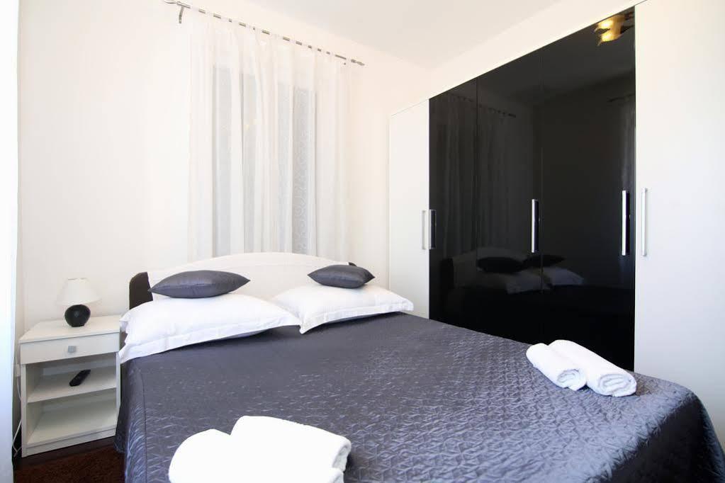ספליט Villa Meri Very Central And Beautiful Apartment מראה חיצוני תמונה